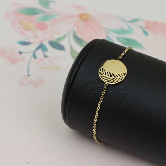 Yellow Gold Bracelet with Leaf Cutout Charm, Adjustable Size, XPBL0623 - Picture 8 of 12